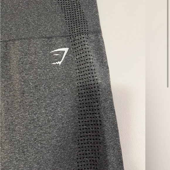 Gymshark Vital Seamless 2.0 Gray Leggings - Picture 2 of 5